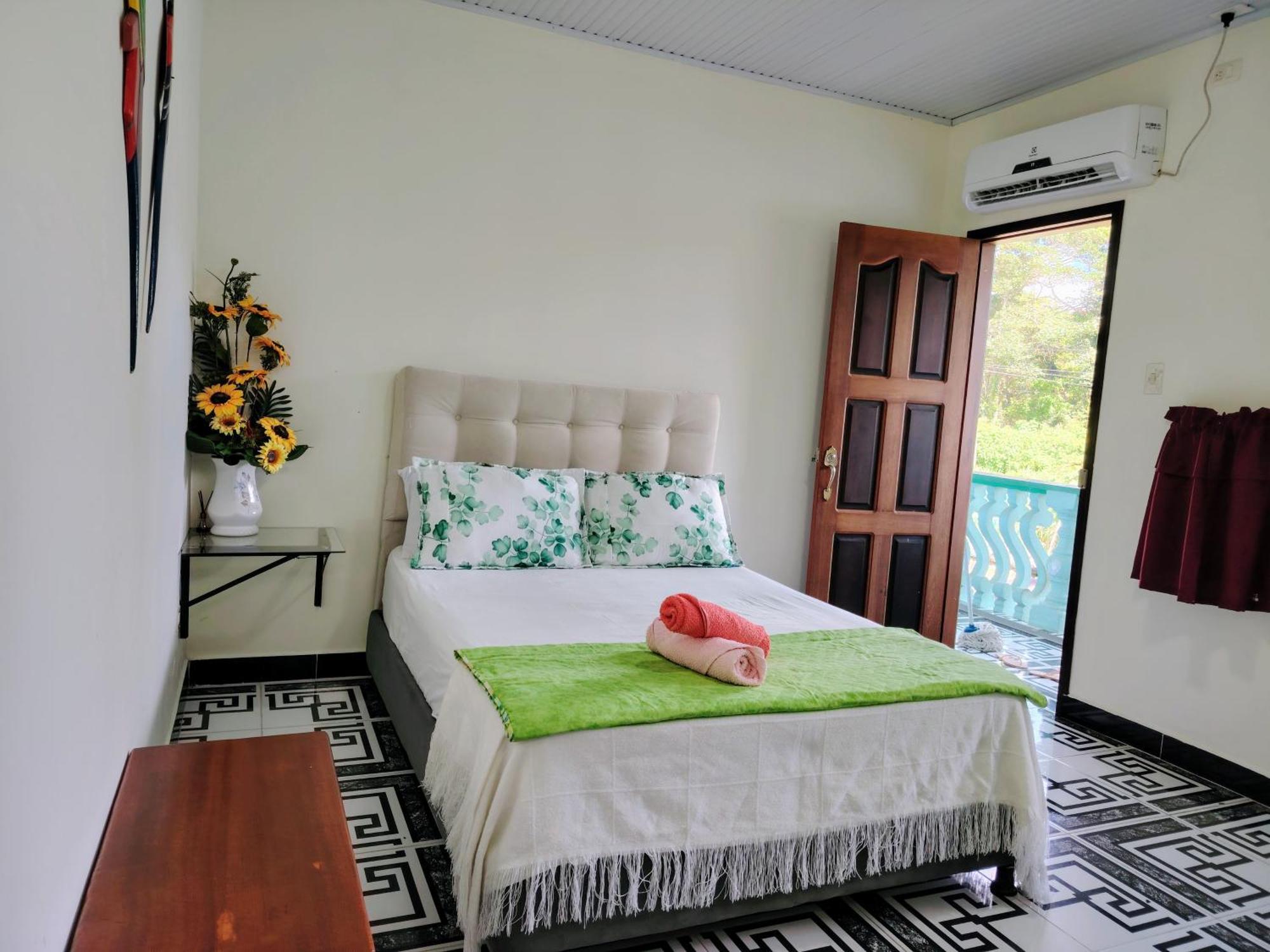 Hotel Alto Amazonas Leticia Extérieur photo